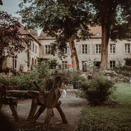 La Fontaine Racine - Chambres D'Hotes La Ferte-Milon Exterior foto