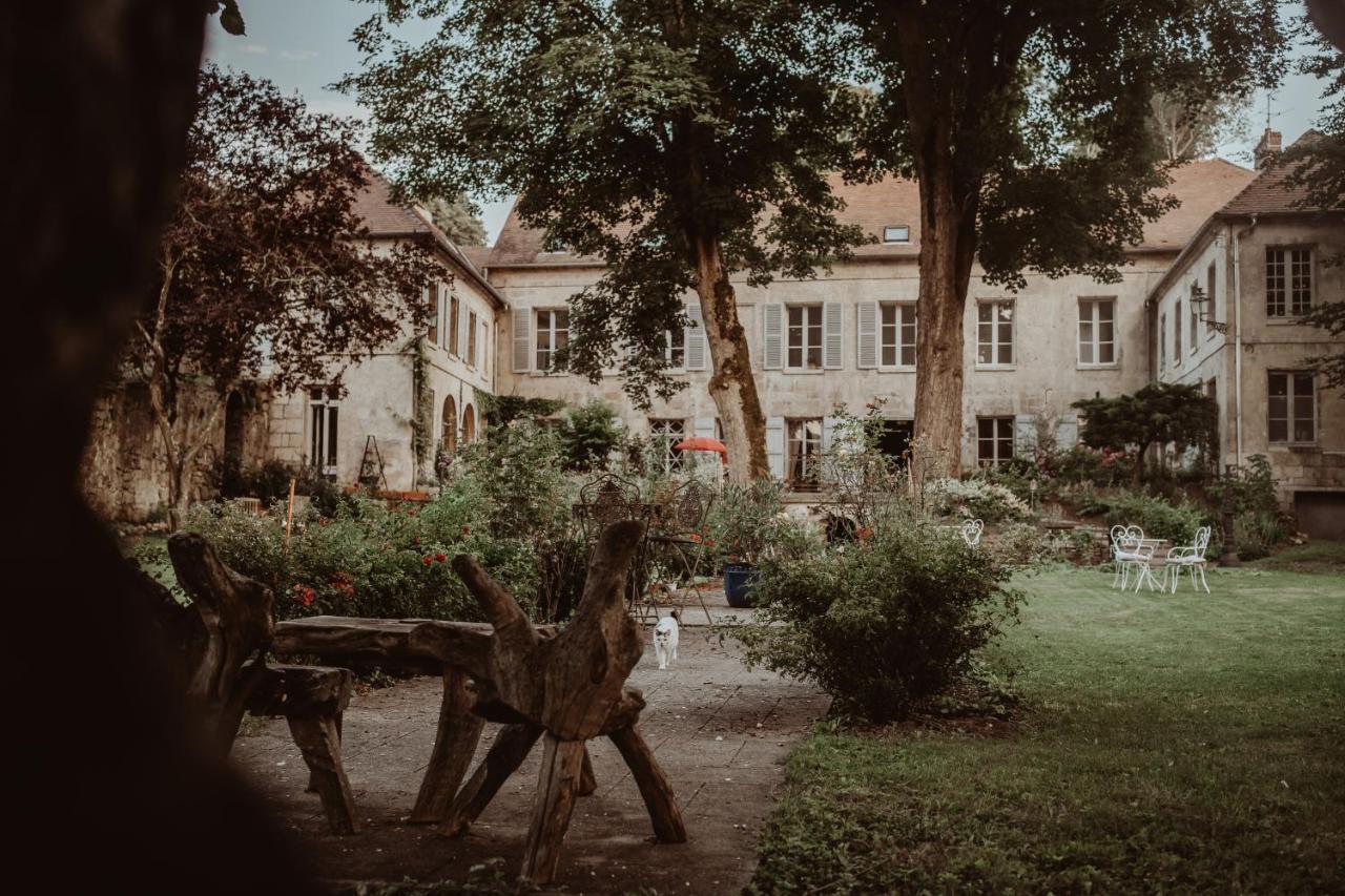 La Fontaine Racine - Chambres D'Hotes La Ferte-Milon Exterior foto