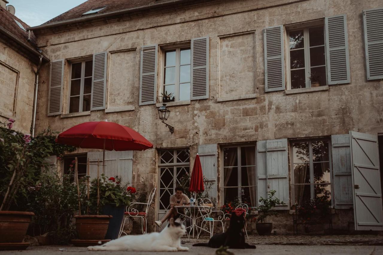 La Fontaine Racine - Chambres D'Hotes La Ferte-Milon Exterior foto
